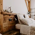 Fra Rose E Mughi Frühstückspension Domegge di Cadore