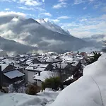 Fra Rose E Mughi Frühstückspension Domegge di Cadore