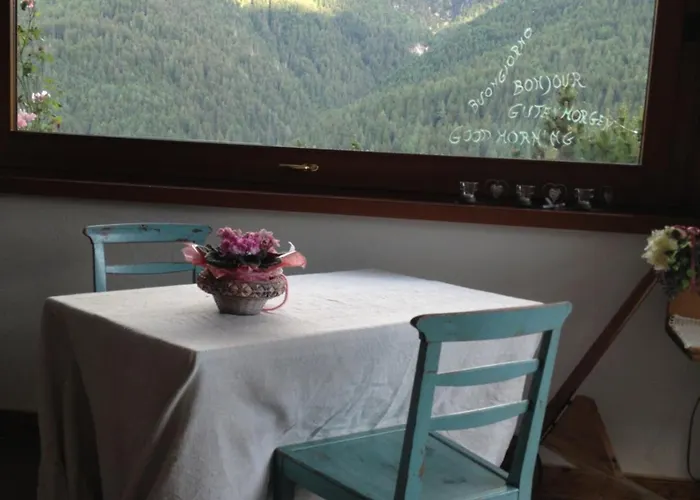 Fra Rose E Mughi Bed & Breakfast 3*