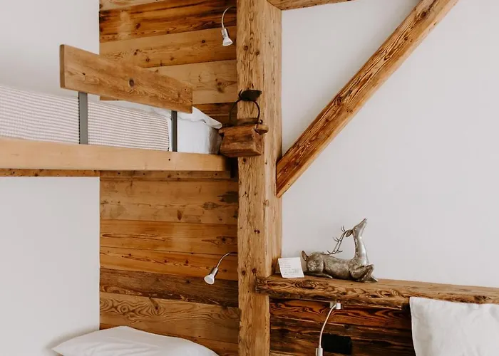 Fra Rose E Mughi Bed & Breakfast 3*