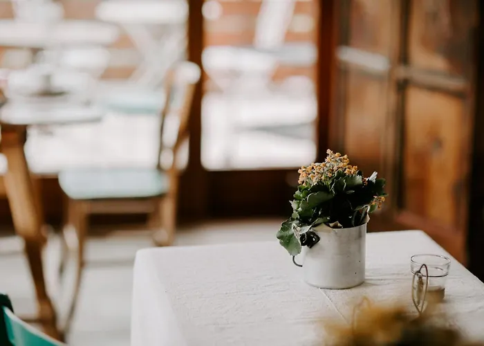 Fra Rose E Mughi Bed & Breakfast 3*