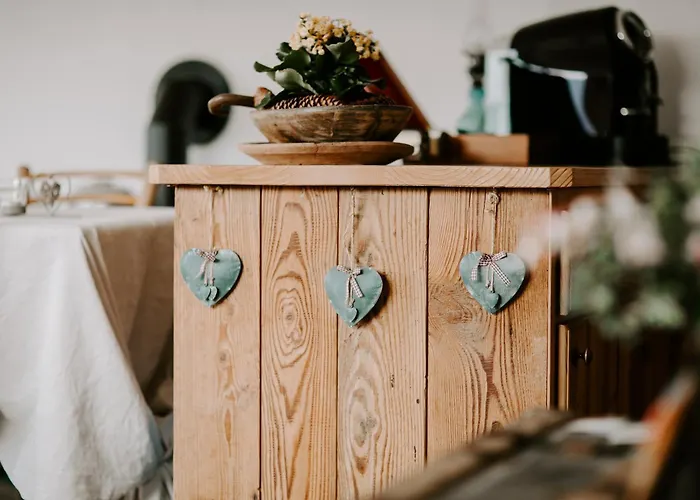 Fra Rose E Mughi Bed & Breakfast Domegge di Cadore