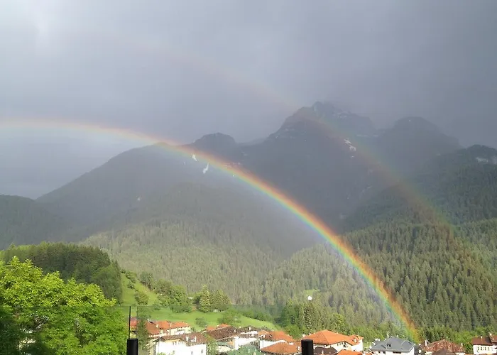 Fra Rose E Mughi 3* Domegge di Cadore