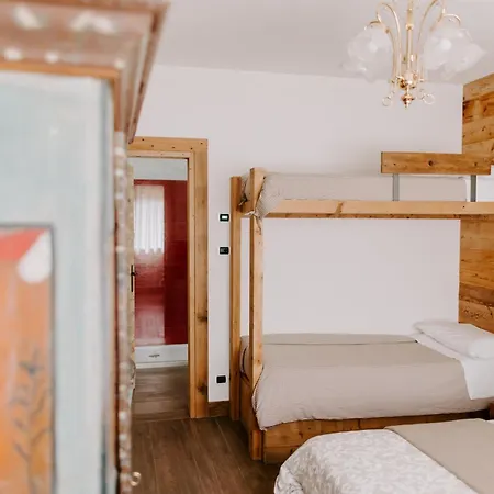 B&B Fra Rose E Mughi 도메게 디 카도레