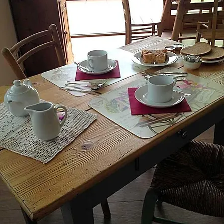 Fra Rose E Mughi 住宿加早餐酒店 3*